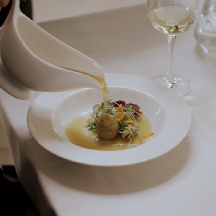 ŚWIĘTO SMAKÓW W PAŁACU BRUNÓW Z FORTEPIANEM W TLE!